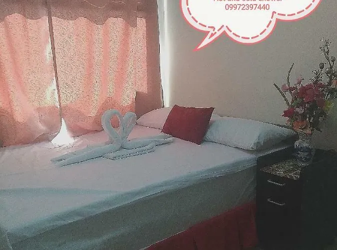 Despi's Place 2-a @ Urban Deca Tower Edsa ホテル *